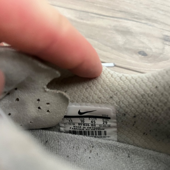 Nike Metcon 4 Training Shoes - Picture 2 of 4